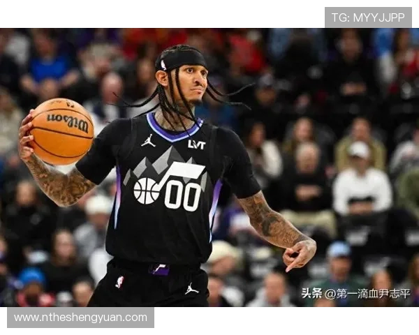 克拉克森上半场表现低迷仅得5分失误2次球队进攻乏力引发关注